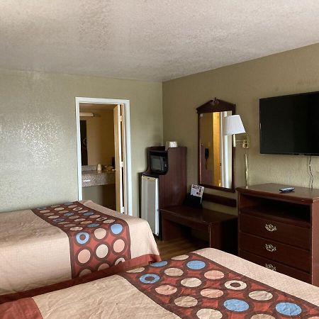 Super 8 By Wyndham Little Rock/North/Airport Hotel North Little Rock Exterior foto